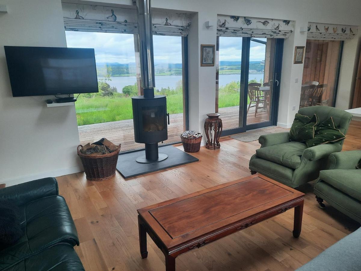 Carnmore Cottage Inverness Esterno foto